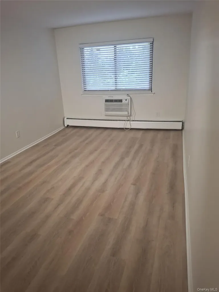 250 North Main Street Spring Valley NY 10977