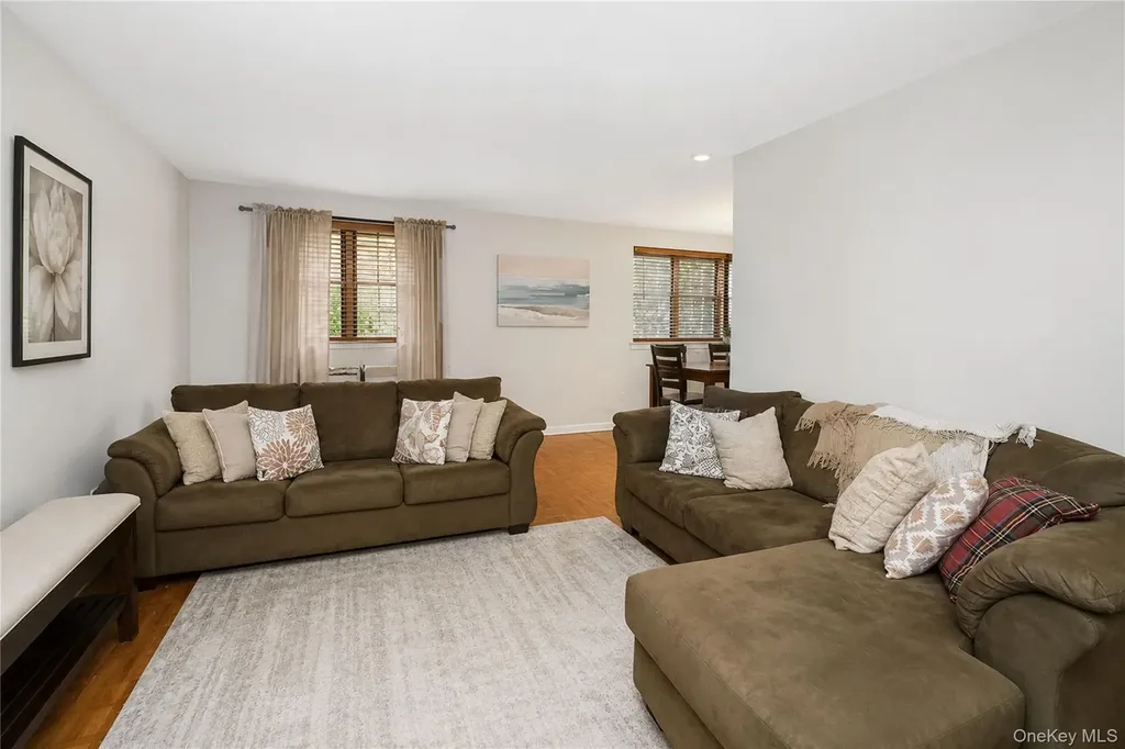 414 Maryland Avenue Staten Island NY 10305