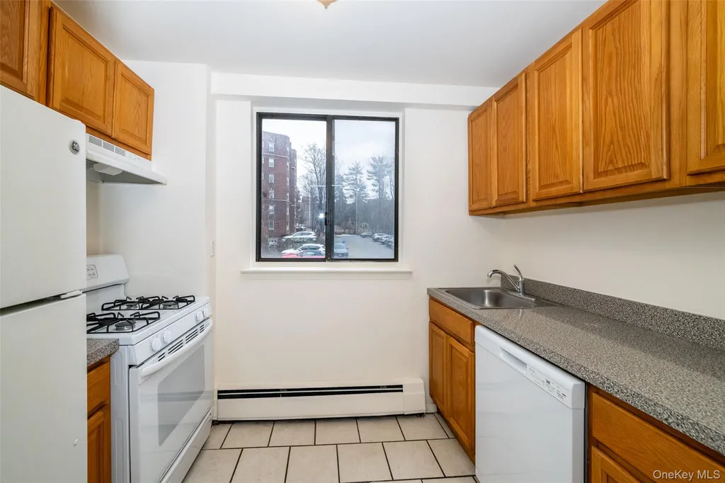 7 Lake Street White Plains NY 10603