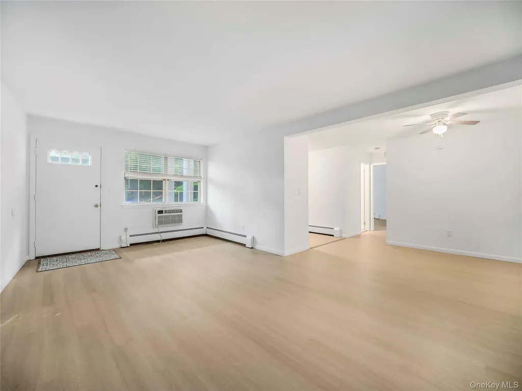 1 Doxbury Lane Suffern NY 10901