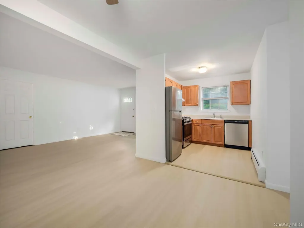1 Doxbury Lane Suffern NY 10901