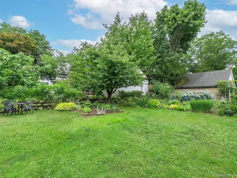 1 Raymond Street Glen Cove NY 11542