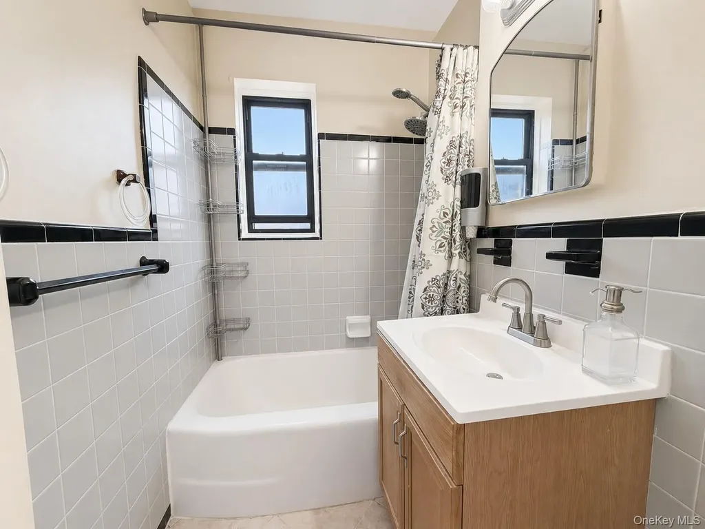 2 Fisher Drive Mount Vernon NY 10552