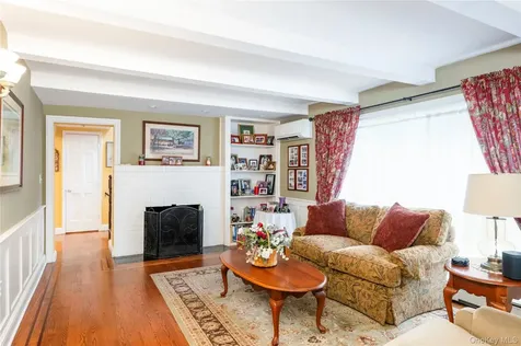 60 Traver Road Pleasant Valley NY 12569
