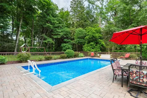60 Traver Road Pleasant Valley NY 12569