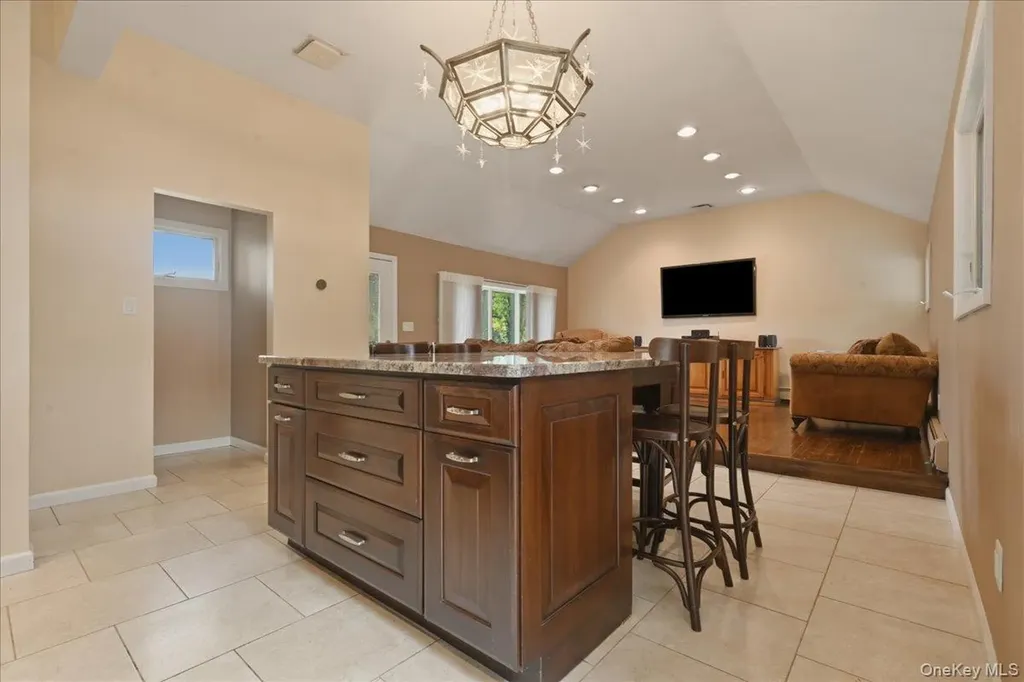 1279 Paul Street Seaford NY 11783