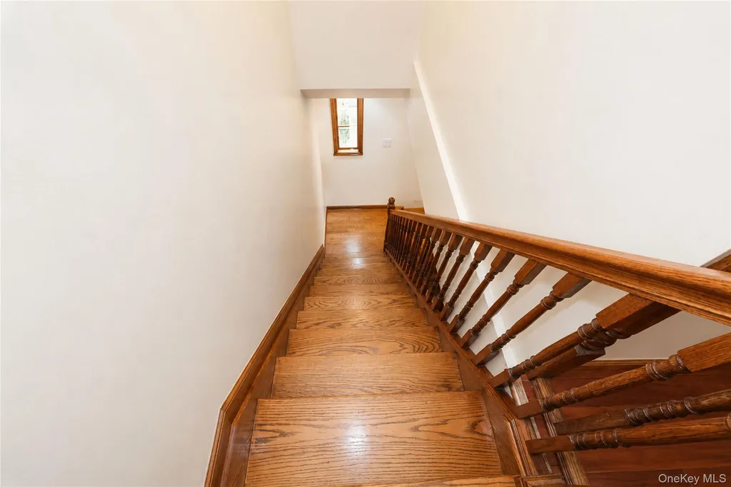 2027 E 35th Street Brooklyn NY 11234