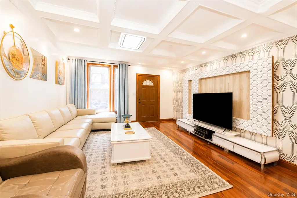 2027 E 35th Street Brooklyn NY 11234
