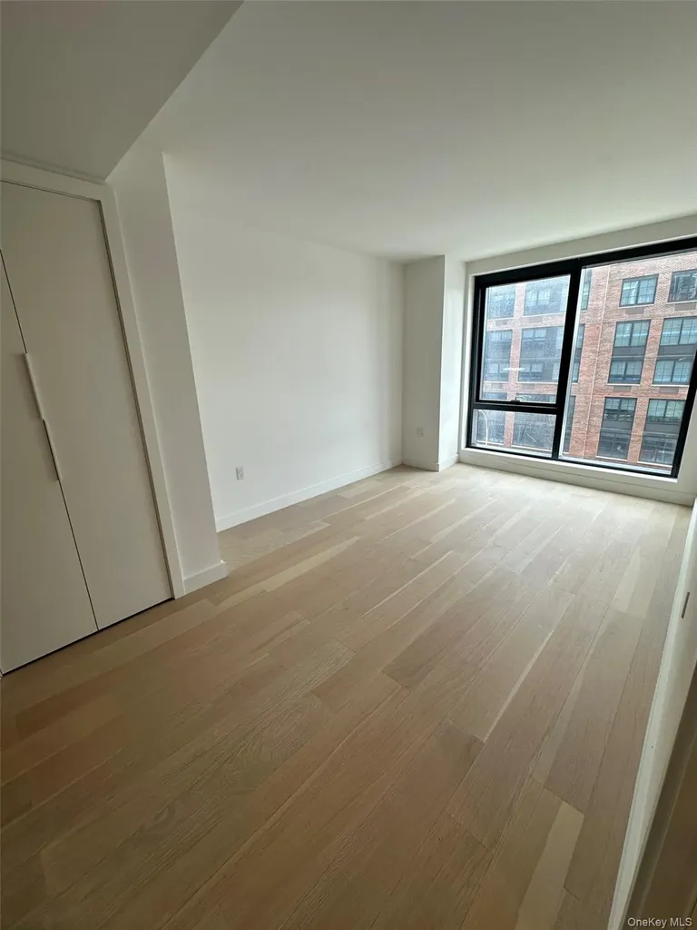 144-49 Northern Boulevard Flushing NY 11354