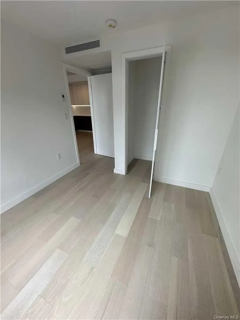 144-49 Northern Boulevard Flushing NY 11354