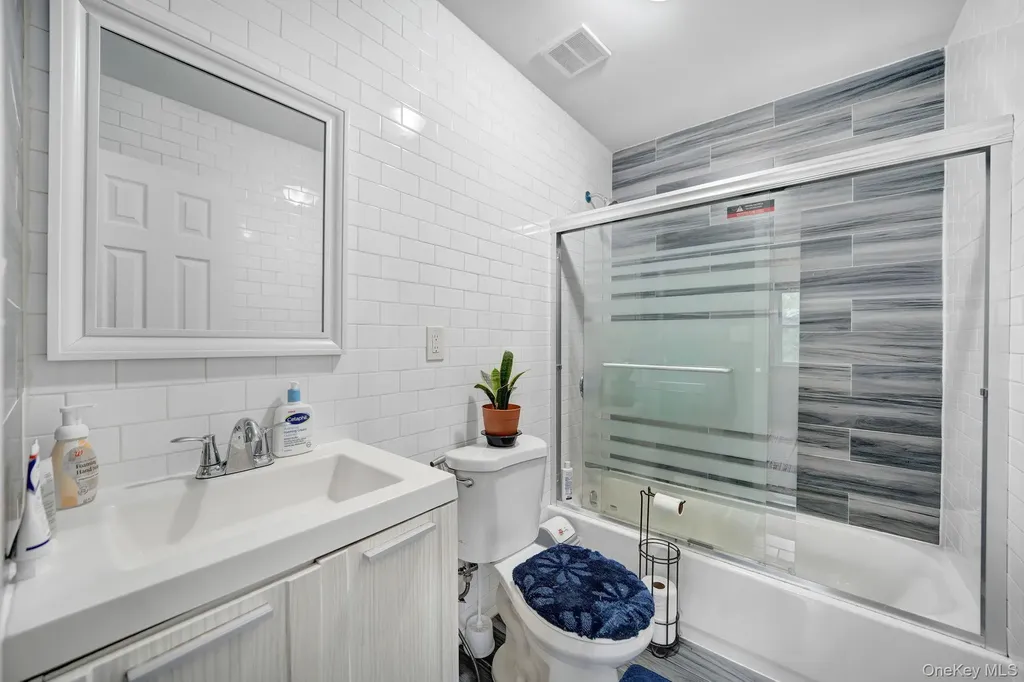 2240 Quimby Avenue Bronx NY 10473