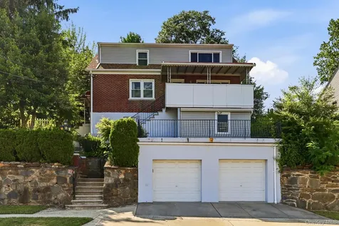 21 New Avenue Yonkers NY 10704