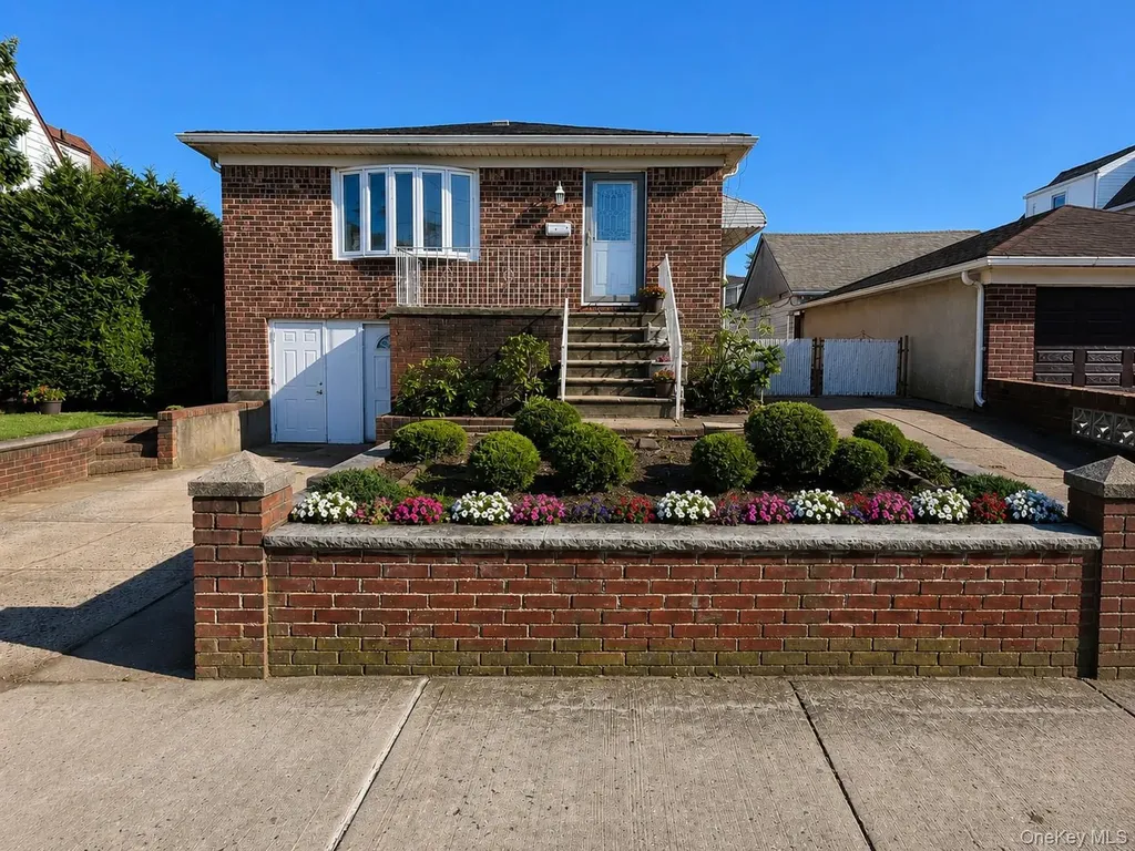 95-14 159th Avenue Howard Beach NY 11414