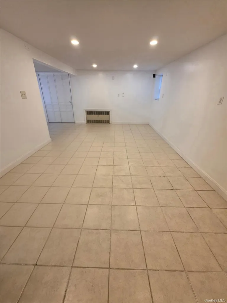 95-14 159th Avenue Howard Beach NY 11414