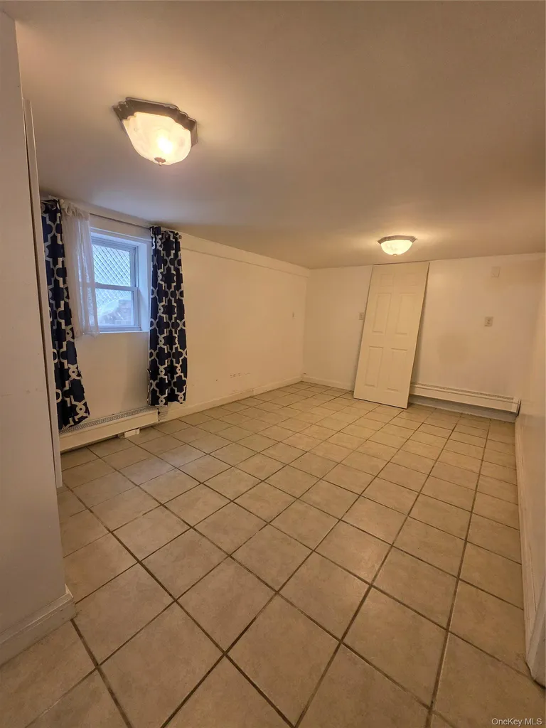 95-14 159th Avenue Howard Beach NY 11414
