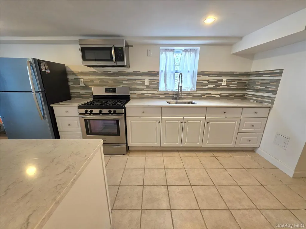 95-14 159th Avenue Howard Beach NY 11414