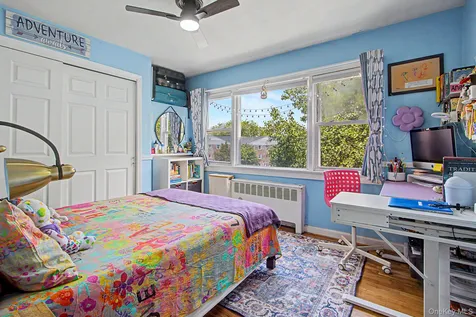 17 Leewood Circle Eastchester NY 10709