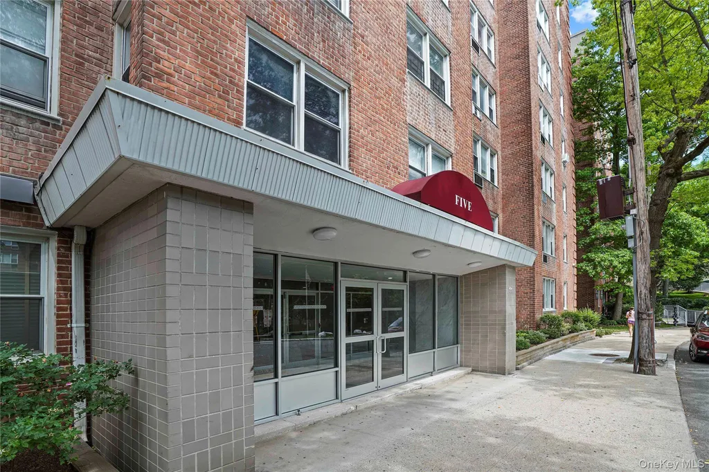 5 Sadore Lane Yonkers NY 10710