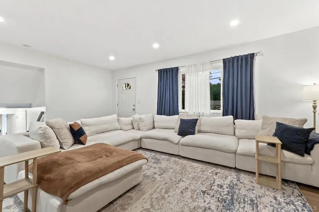 47 Riverview Drive Fishkill NY 12524