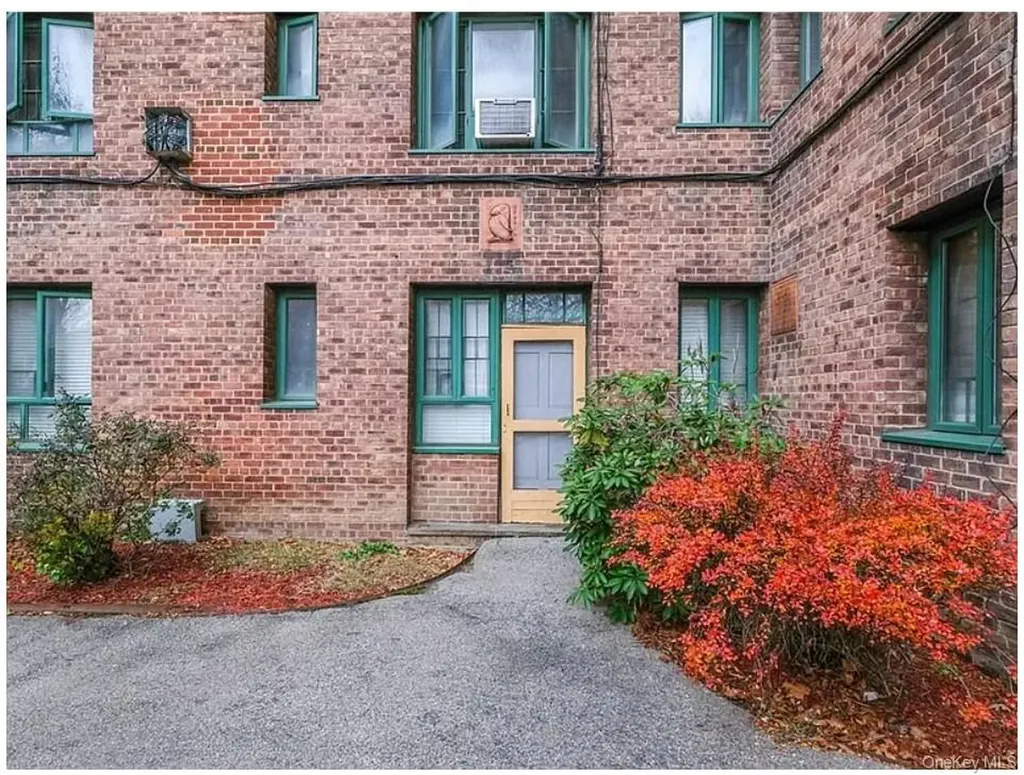 1969 Mcgraw Avenue Bronx NY 10462