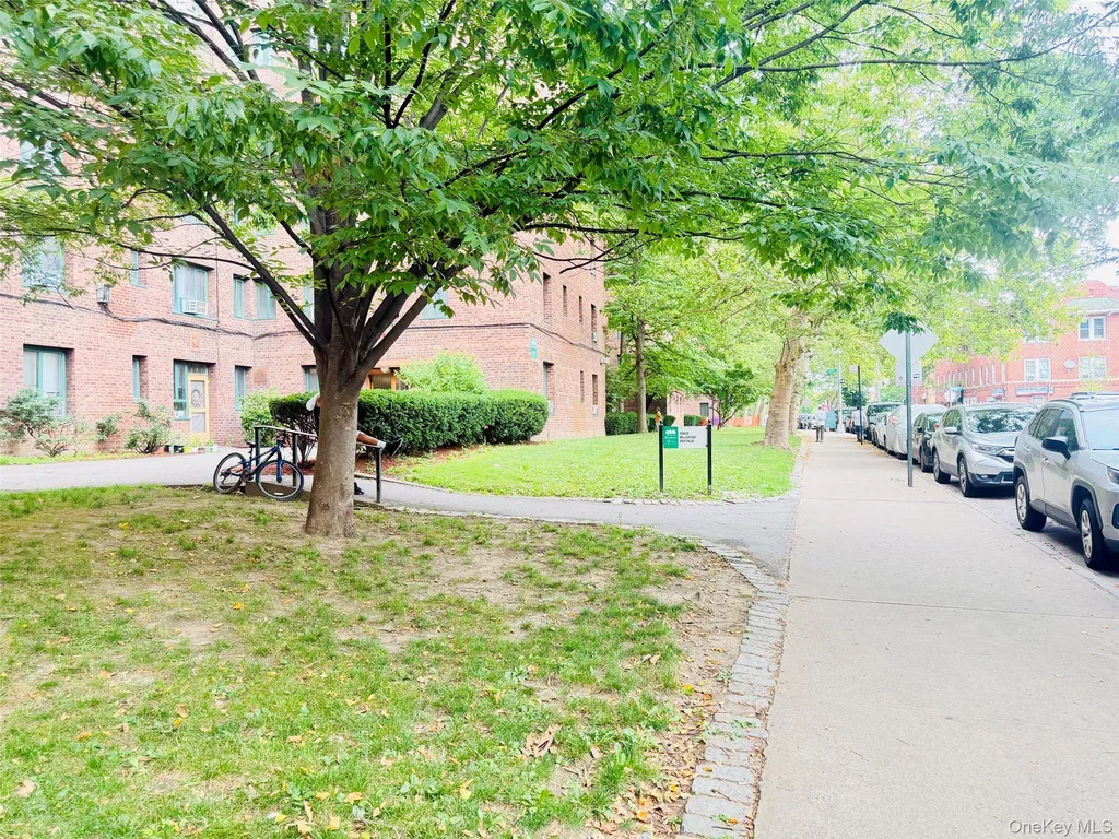 1969 Mcgraw Avenue Bronx NY 10462