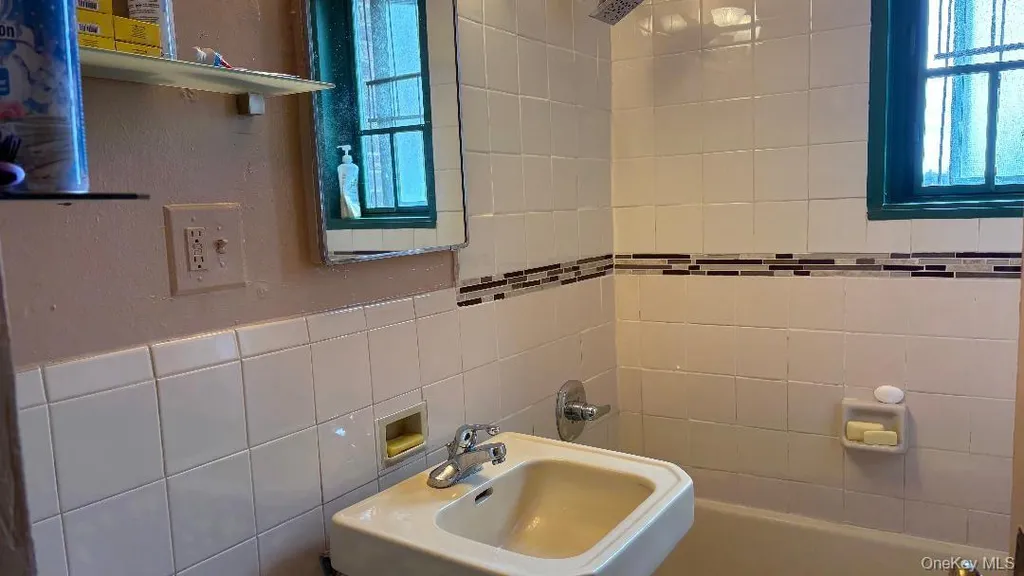 1969 Mcgraw Avenue Bronx NY 10462