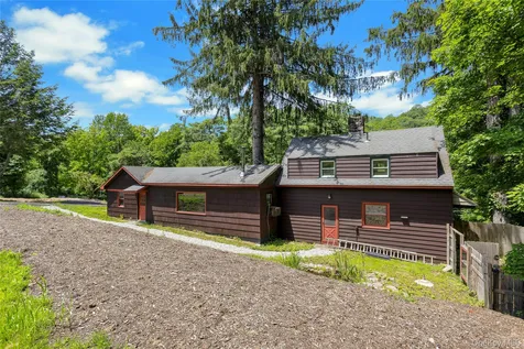 490 Peekskill Hollow Road Putnam Valley NY 10579