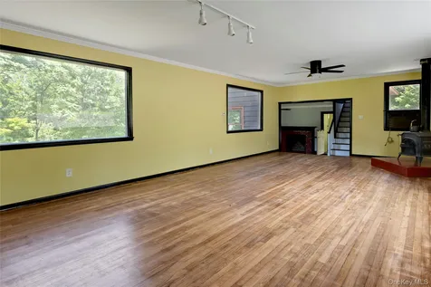 490 Peekskill Hollow Road Putnam Valley NY 10579