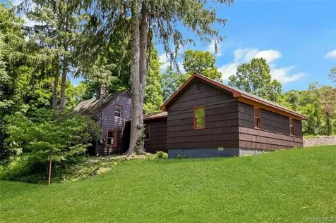 490 Peekskill Hollow Road Putnam Valley NY 10579