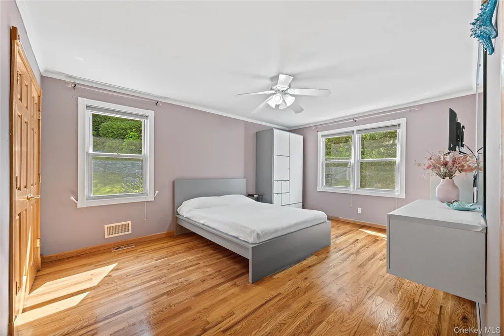 81 Avondale Road Yonkers NY 10710