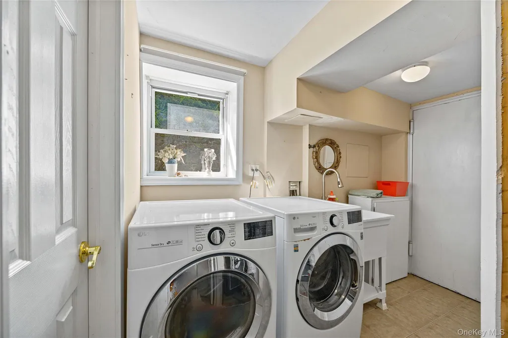 81 Avondale Road Yonkers NY 10710
