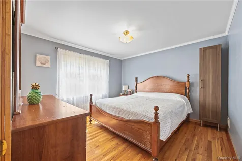 81 Avondale Road Yonkers NY 10710