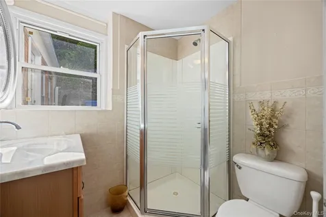 81 Avondale Road Yonkers NY 10710