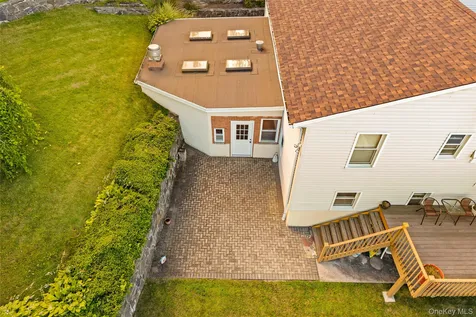 81 Avondale Road Yonkers NY 10710