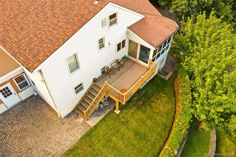 81 Avondale Road Yonkers NY 10710