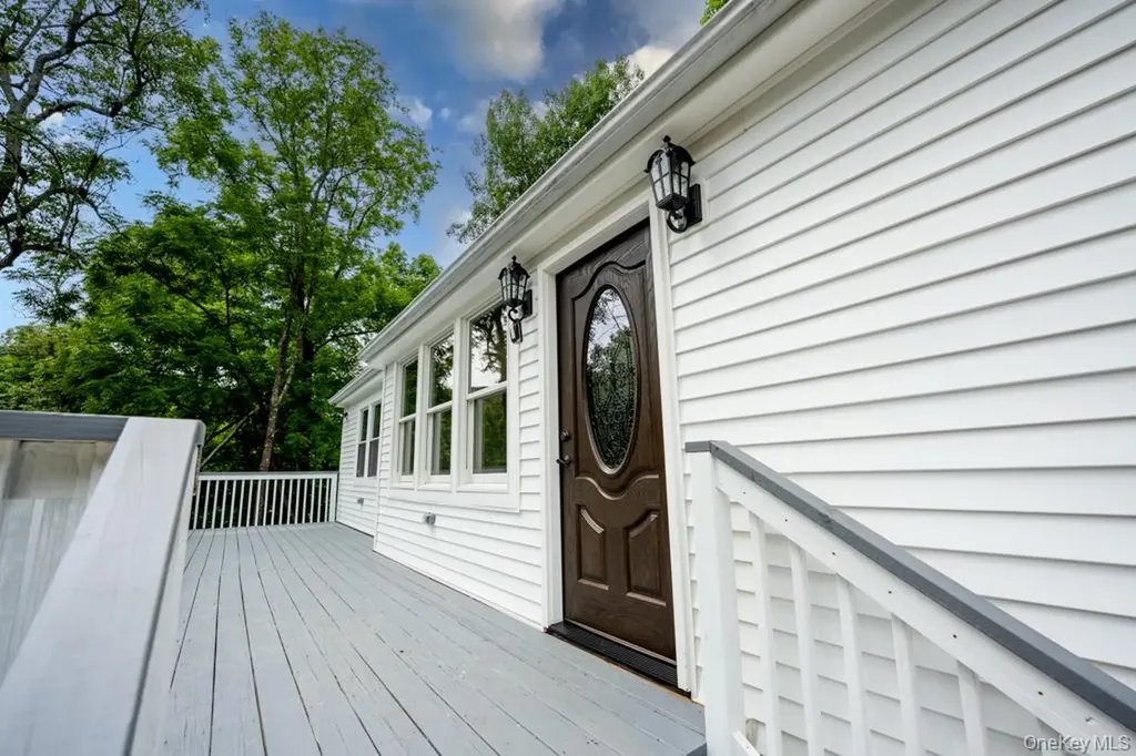745 Peekskill Hollow Road Putnam Valley NY 10579