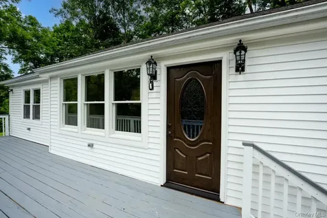 745 Peekskill Hollow Road Putnam Valley NY 10579