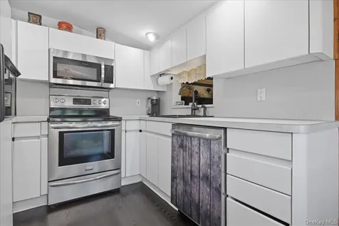62 Linden Boulevard Hicksville NY 11801