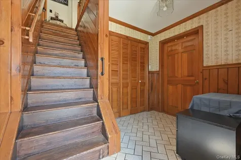 62 Linden Boulevard Hicksville NY 11801