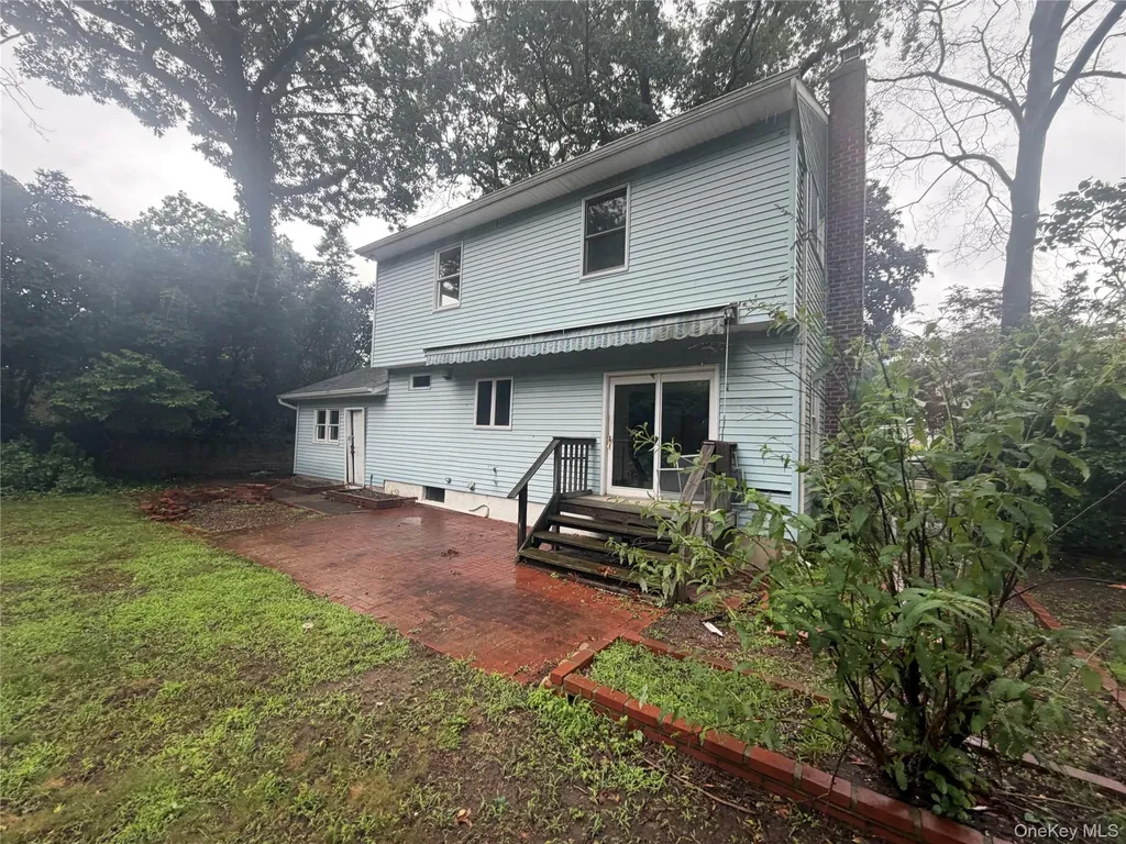 16 Kellum Street Huntington Station NY 11746