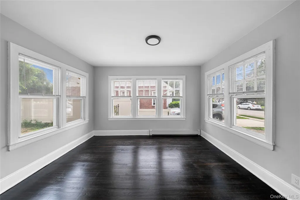 116 Meadowbrook Road Hempstead NY 11550