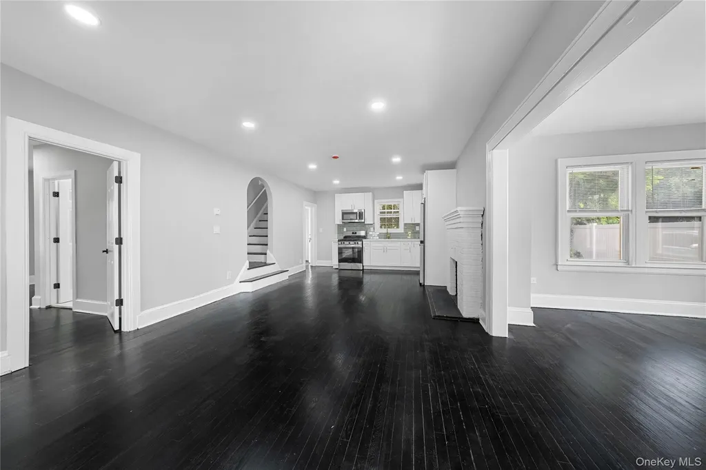 116 Meadowbrook Road Hempstead NY 11550