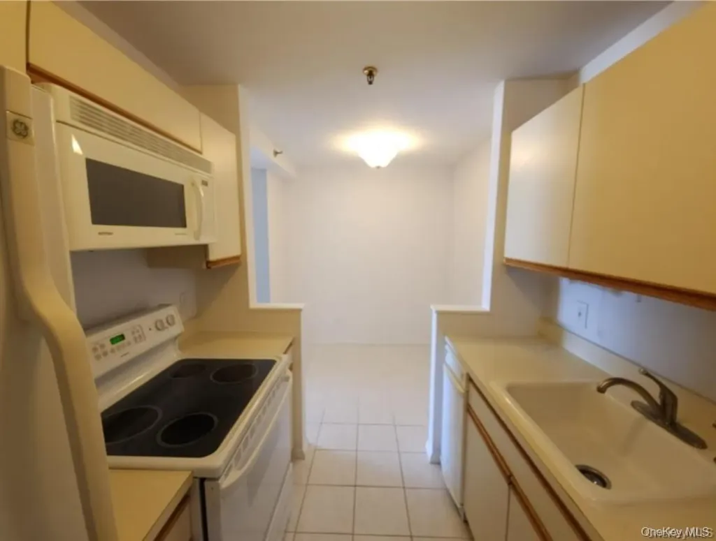 15 Greenridge Avenue White Plains NY 10605