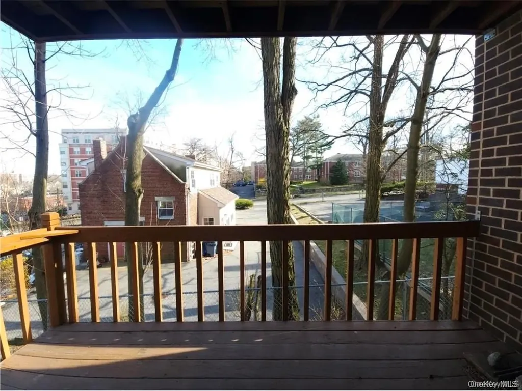 15 Greenridge Avenue White Plains NY 10605