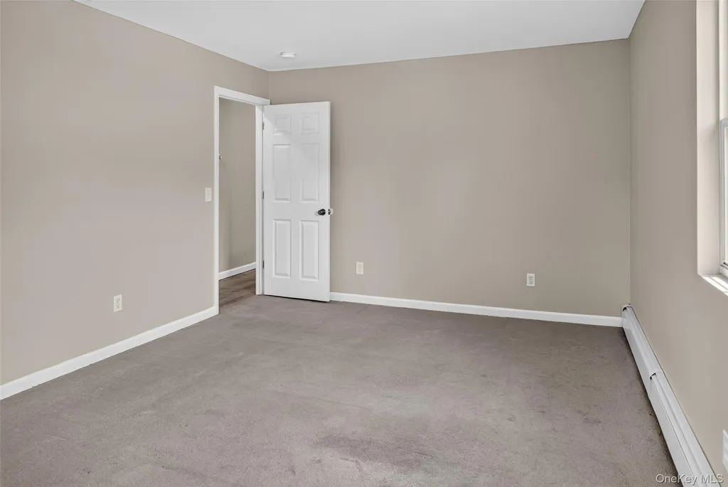 85 Schleigel Boulevard South Farmingdale NY 11735