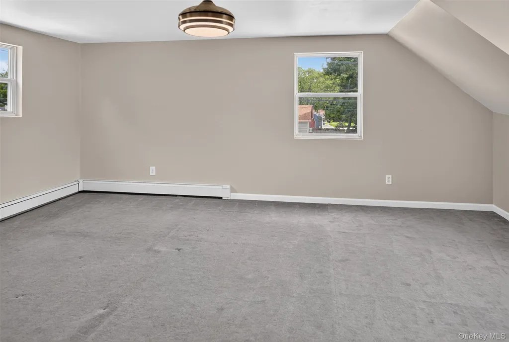 85 Schleigel Boulevard South Farmingdale NY 11735
