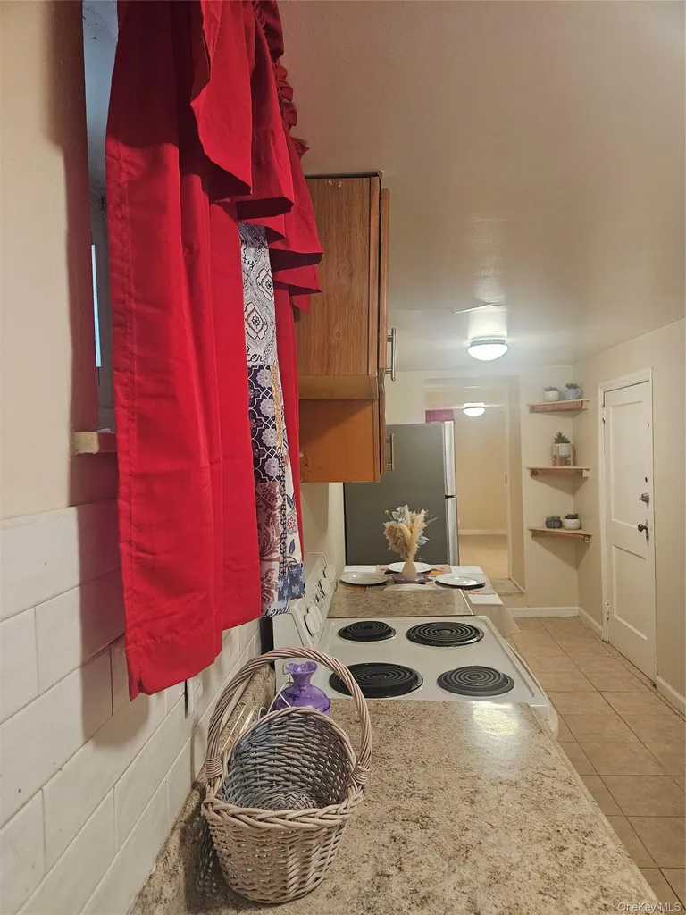 145-08 Arlington Terrace Jamaica NY 11435