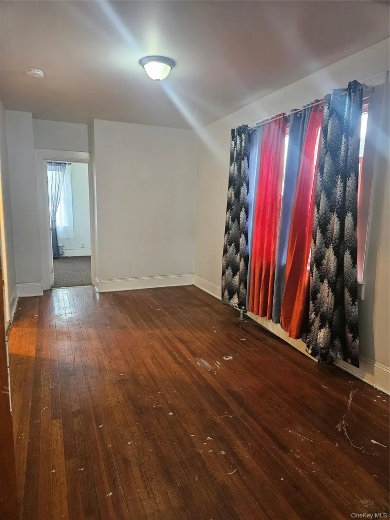 145-08 Arlington Terrace Jamaica NY 11435