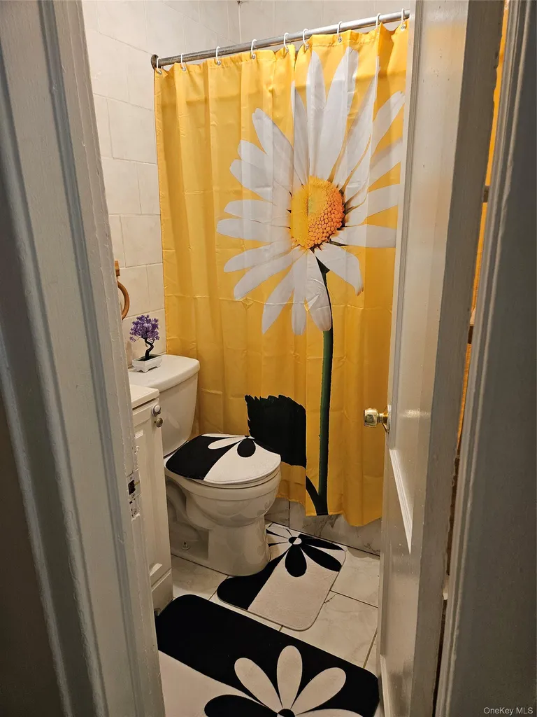 145-08 Arlington Terrace Jamaica NY 11435