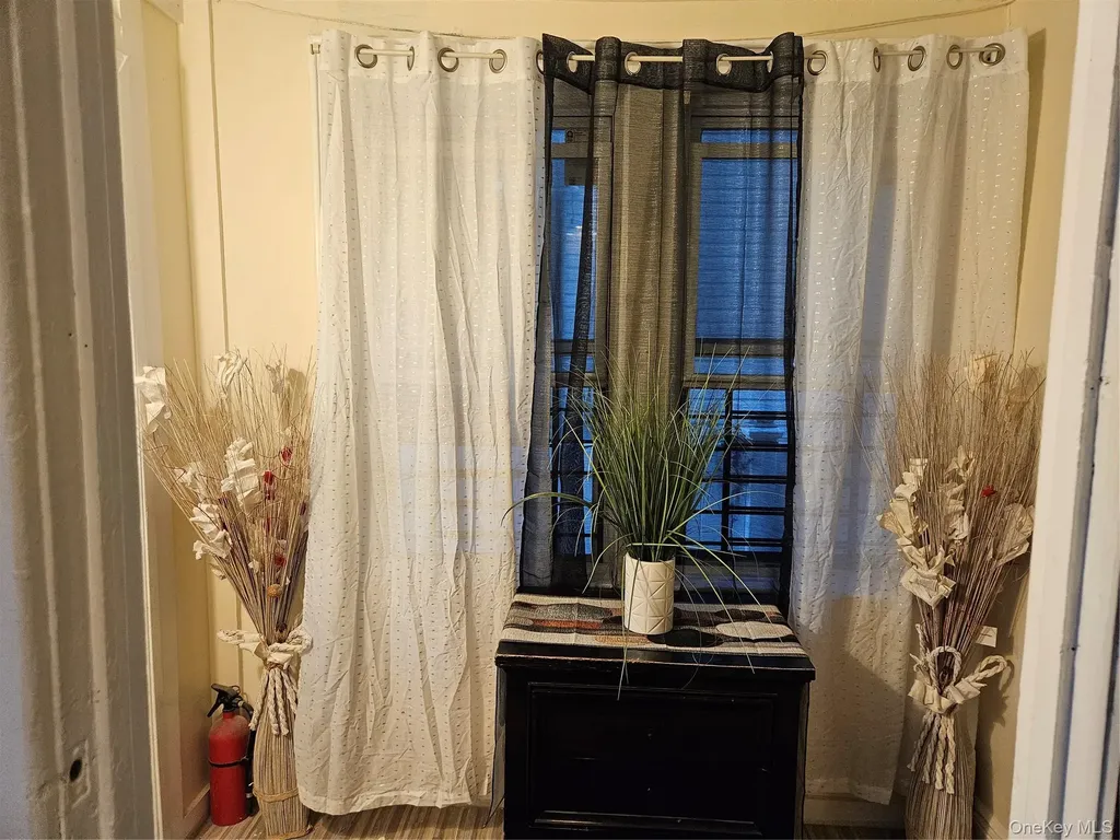 145-08 Arlington Terrace Jamaica NY 11435